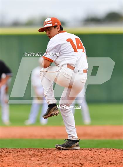 Thumbnail 1 in McAllen vs. Eagle Pass photogallery.