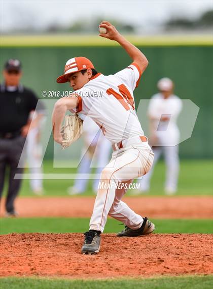 Thumbnail 3 in McAllen vs. Eagle Pass photogallery.