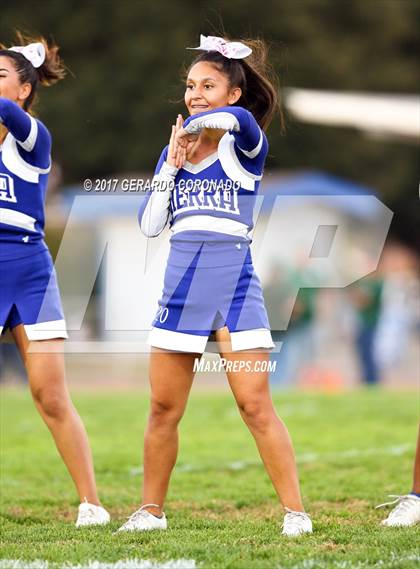 Thumbnail 3 in Manteca @ Sierra photogallery.