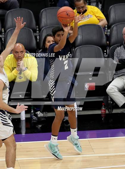 Thumbnail 2 in Venice @ Pleasant Valley (CIF State D3 Final) photogallery.