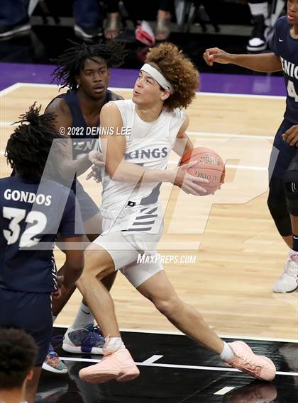 Thumbnail 1 in Venice @ Pleasant Valley (CIF State D3 Final) photogallery.