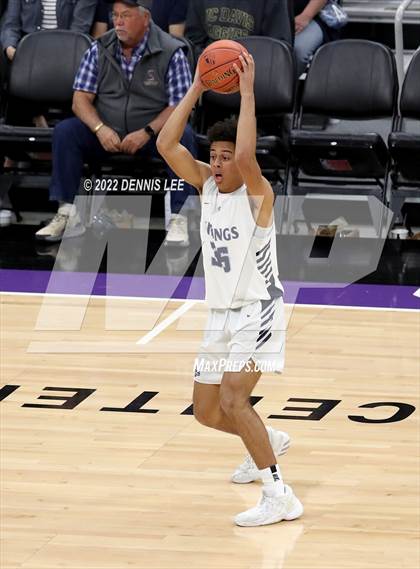 Thumbnail 2 in Venice @ Pleasant Valley (CIF State D3 Final) photogallery.