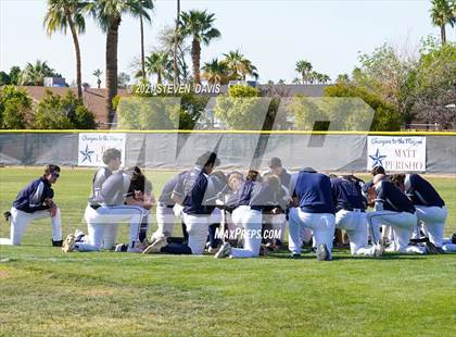 Thumbnail 1 in Cactus Shadows @ McClintock photogallery.