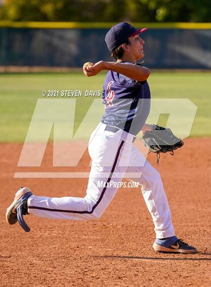 Thumbnail 3 in Cactus Shadows @ McClintock photogallery.
