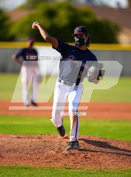 Thumbnail 1 in Cactus Shadows @ McClintock photogallery.