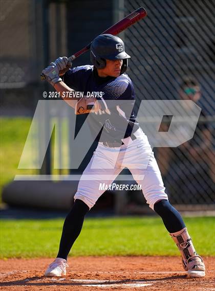 Thumbnail 1 in Cactus Shadows @ McClintock photogallery.