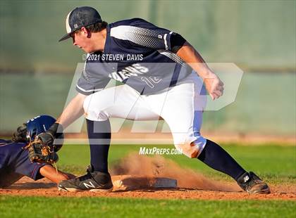 Thumbnail 1 in Cactus Shadows @ McClintock photogallery.