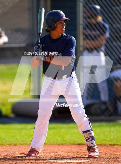 Thumbnail 1 in Cactus Shadows @ McClintock photogallery.
