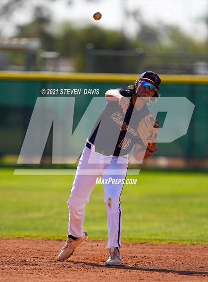 Thumbnail 3 in Cactus Shadows @ McClintock photogallery.