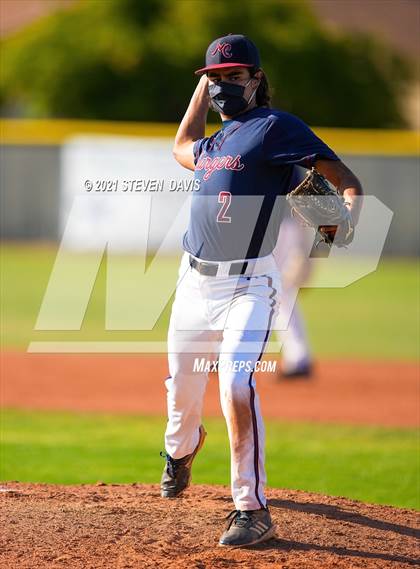 Thumbnail 1 in Cactus Shadows @ McClintock photogallery.