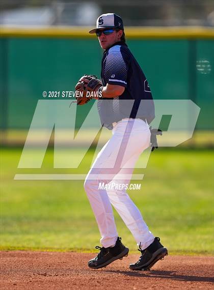 Thumbnail 2 in Cactus Shadows @ McClintock photogallery.
