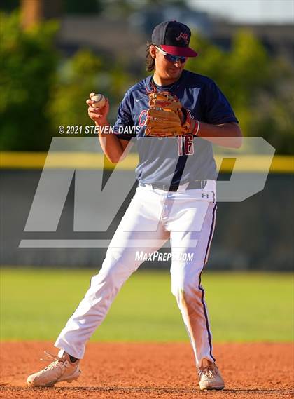 Thumbnail 1 in Cactus Shadows @ McClintock photogallery.
