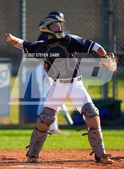 Thumbnail 2 in Cactus Shadows @ McClintock photogallery.
