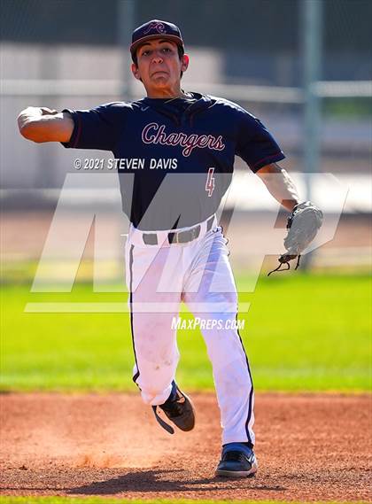 Thumbnail 1 in Cactus Shadows @ McClintock photogallery.