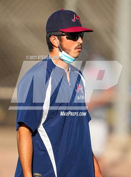 Thumbnail 2 in Cactus Shadows @ McClintock photogallery.