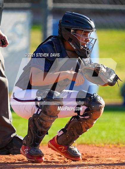 Thumbnail 3 in Cactus Shadows @ McClintock photogallery.