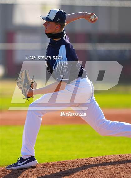 Thumbnail 3 in Cactus Shadows @ McClintock photogallery.
