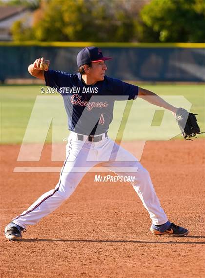 Thumbnail 2 in Cactus Shadows @ McClintock photogallery.