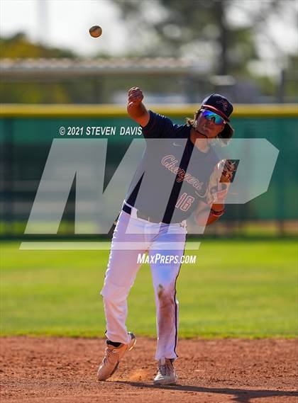 Thumbnail 1 in Cactus Shadows @ McClintock photogallery.