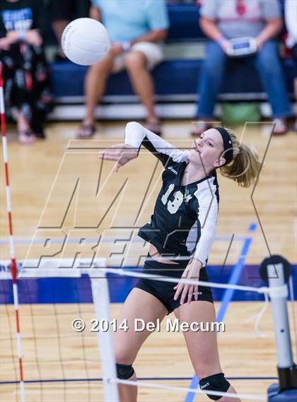 Thumbnail 3 in Mercy vs. Bishop Moore (Berkeley Premier) photogallery.