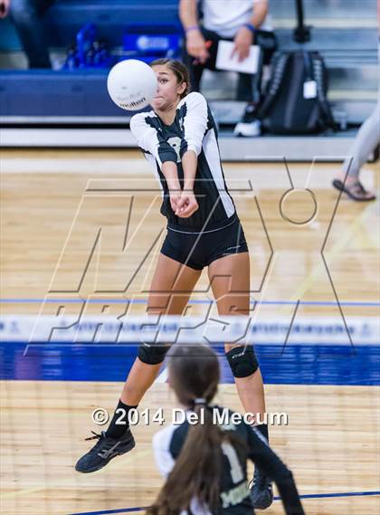Thumbnail 2 in Mercy vs. Bishop Moore (Berkeley Premier) photogallery.
