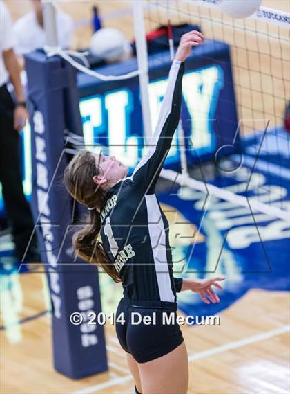 Thumbnail 2 in Mercy vs. Bishop Moore (Berkeley Premier) photogallery.