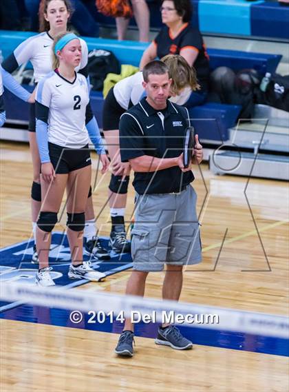 Thumbnail 2 in Mercy vs. Bishop Moore (Berkeley Premier) photogallery.
