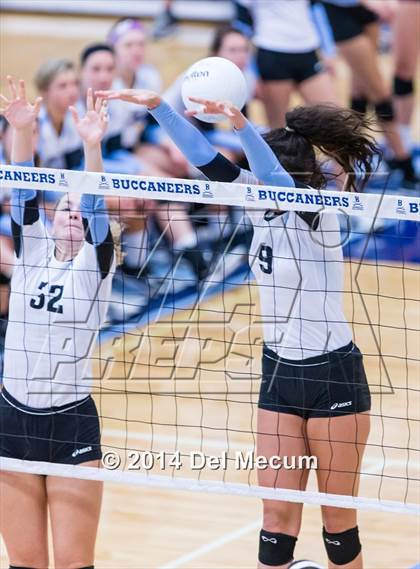 Thumbnail 1 in Mercy vs. Bishop Moore (Berkeley Premier) photogallery.