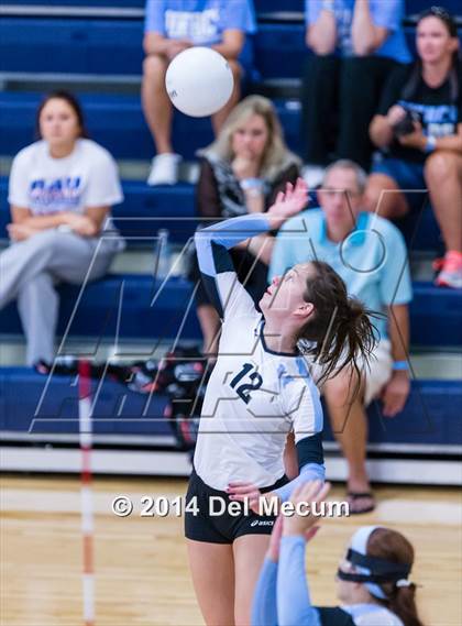 Thumbnail 3 in Mercy vs. Bishop Moore (Berkeley Premier) photogallery.