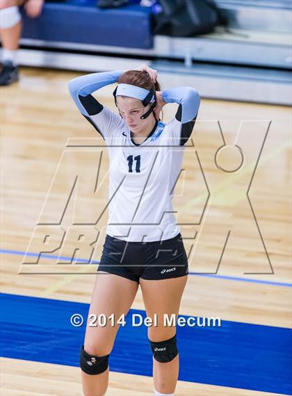 Thumbnail 2 in Mercy vs. Bishop Moore (Berkeley Premier) photogallery.
