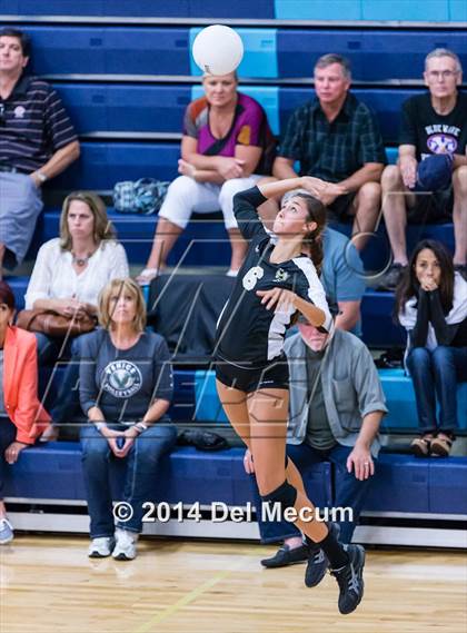 Thumbnail 2 in Mercy vs. Bishop Moore (Berkeley Premier) photogallery.