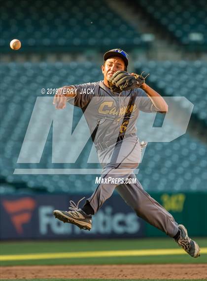 Thumbnail 1 in Don Lugo @ Canyon photogallery.