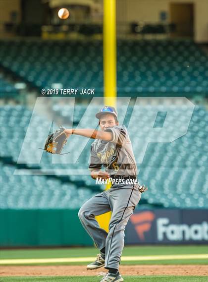 Thumbnail 3 in Don Lugo @ Canyon photogallery.
