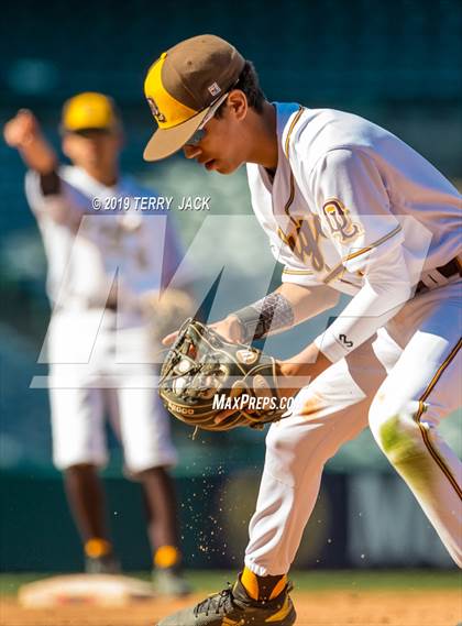Thumbnail 1 in Don Lugo @ Canyon photogallery.