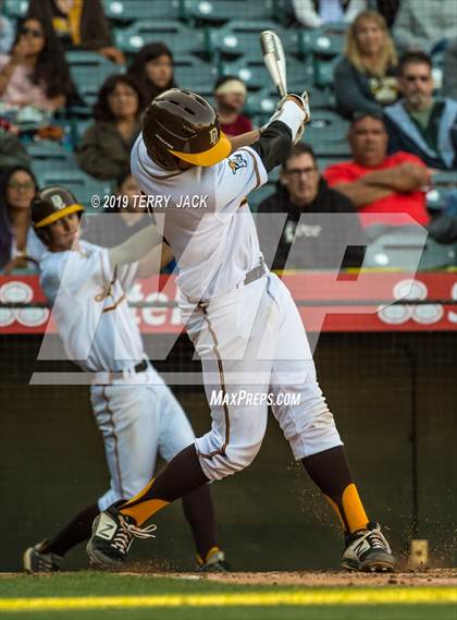 Thumbnail 1 in Don Lugo @ Canyon photogallery.