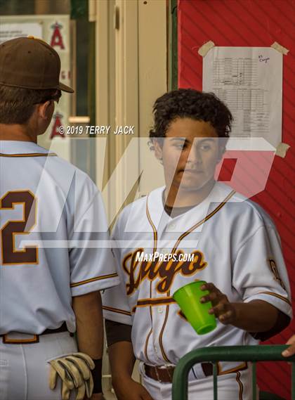Thumbnail 3 in Don Lugo @ Canyon photogallery.