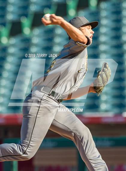 Thumbnail 2 in Don Lugo @ Canyon photogallery.