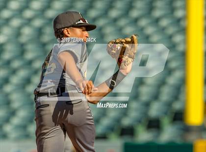 Thumbnail 3 in Don Lugo @ Canyon photogallery.
