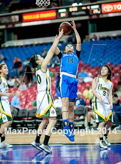 Thumbnail 3 in Pinewood vs. La Jolla Country Day (CIF D5 State Final) photogallery.