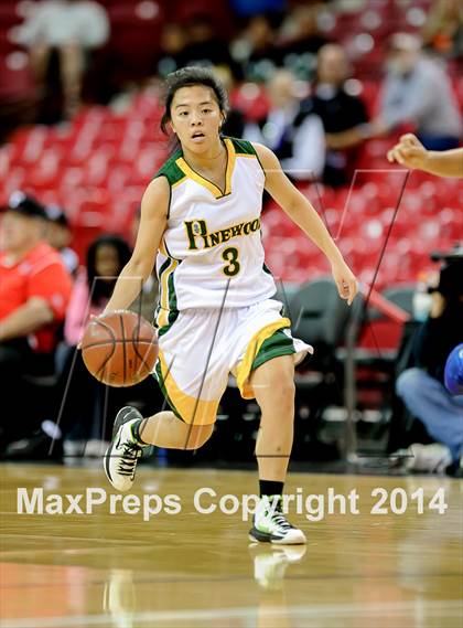Thumbnail 1 in Pinewood vs. La Jolla Country Day (CIF D5 State Final) photogallery.