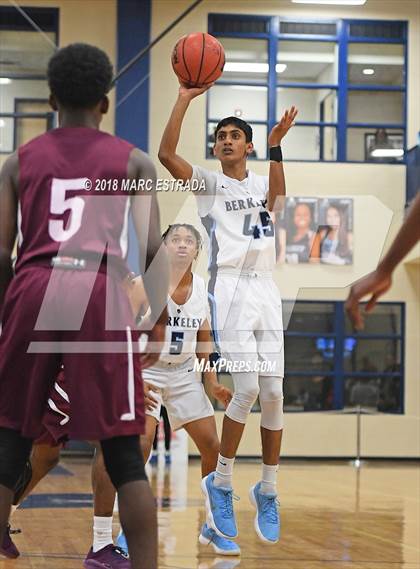 Thumbnail 1 in Berkeley Prep vs West Oaks photogallery.