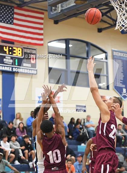 Thumbnail 3 in Berkeley Prep vs West Oaks photogallery.