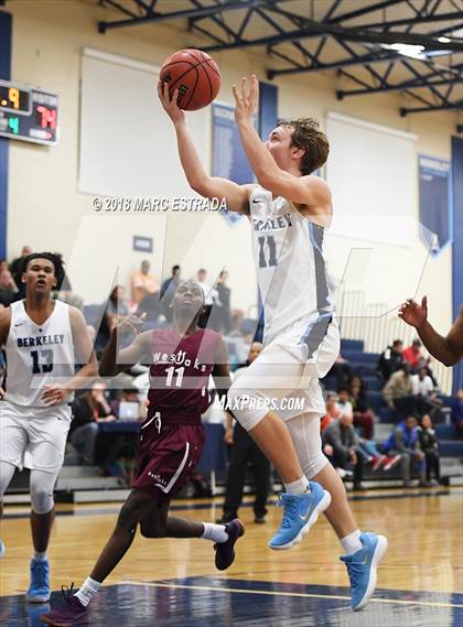 Thumbnail 3 in Berkeley Prep vs West Oaks photogallery.