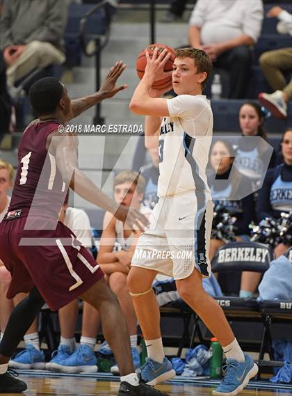 Thumbnail 2 in Berkeley Prep vs West Oaks photogallery.