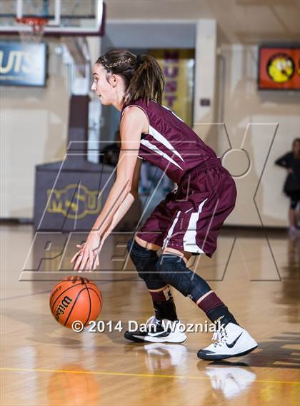 Thumbnail 2 in Bowie vs. Prestonwood Christian (Fantasy of Lights) photogallery.
