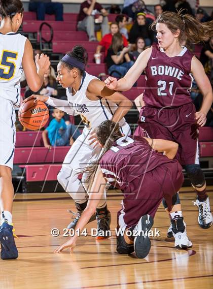 Thumbnail 3 in Bowie vs. Prestonwood Christian (Fantasy of Lights) photogallery.