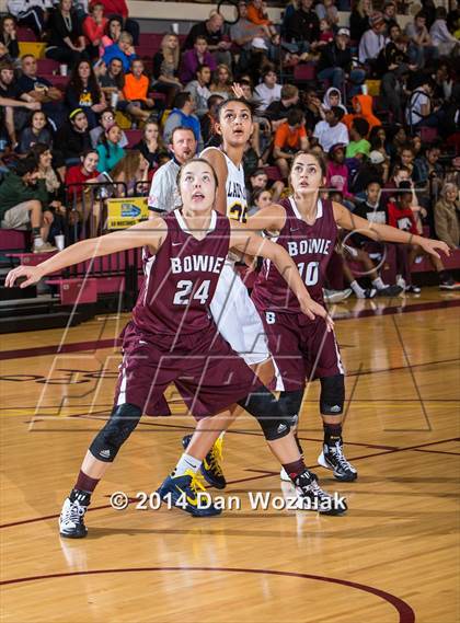 Thumbnail 1 in Bowie vs. Prestonwood Christian (Fantasy of Lights) photogallery.