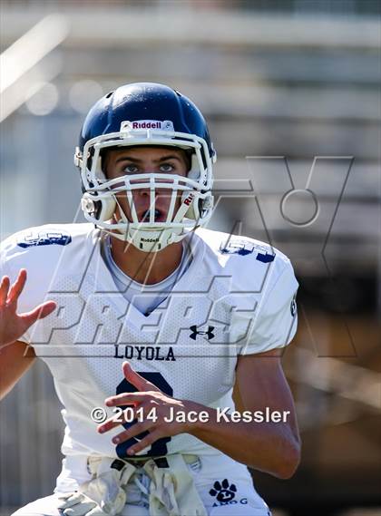 Thumbnail 2 in Loyola @ Crespi photogallery.