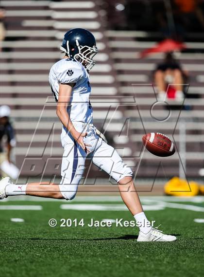 Thumbnail 1 in Loyola @ Crespi photogallery.