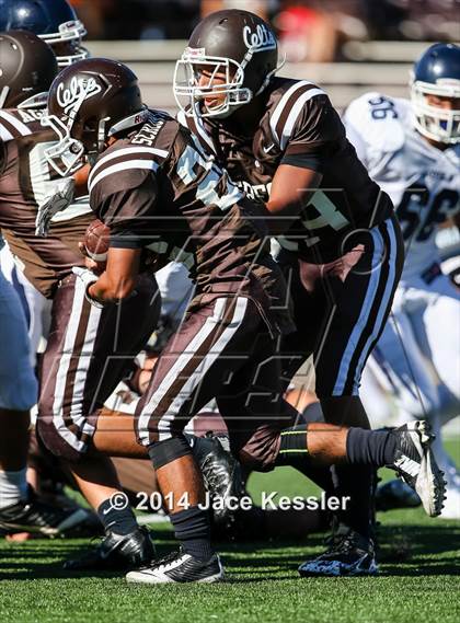 Thumbnail 3 in Loyola @ Crespi photogallery.